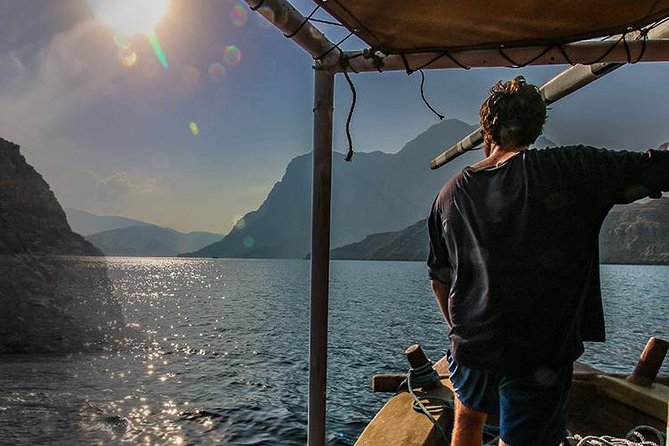 Omani dhow:Coastal and Sunset Cruise - Who will enjoy this cruise most