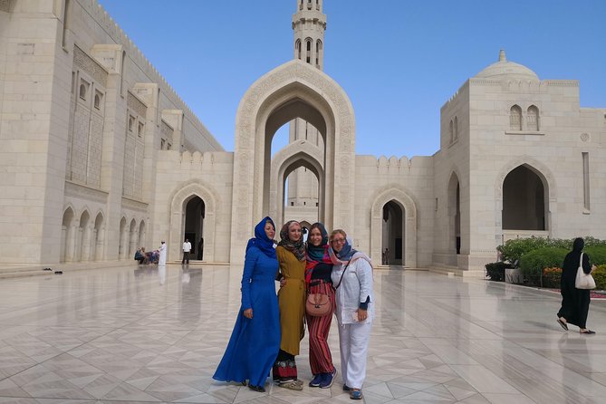 Premium Muscat half day excursion-Italian guide - Who will like this Muscat tour most?