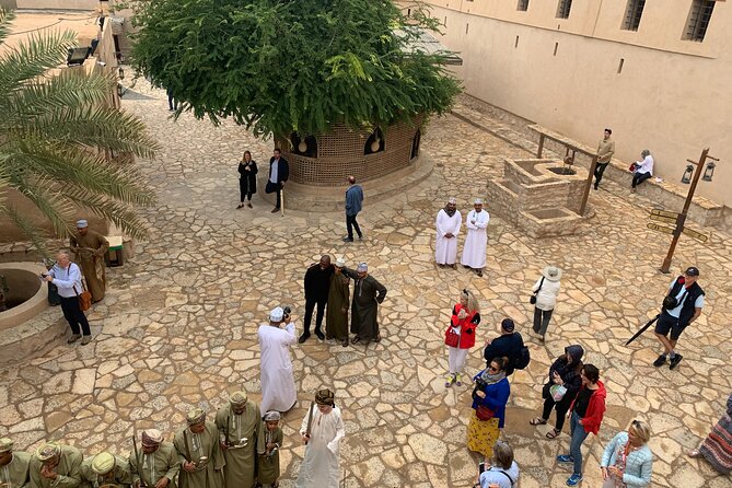 Private 2-Day Guided Tour with Nizwa Friday Market Visit - Nizwa Souq and the Friday cattle market