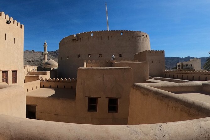 Private 2-Day Guided Tour with Nizwa Friday Market Visit - Jabrin Castle: the most intimate historic stop