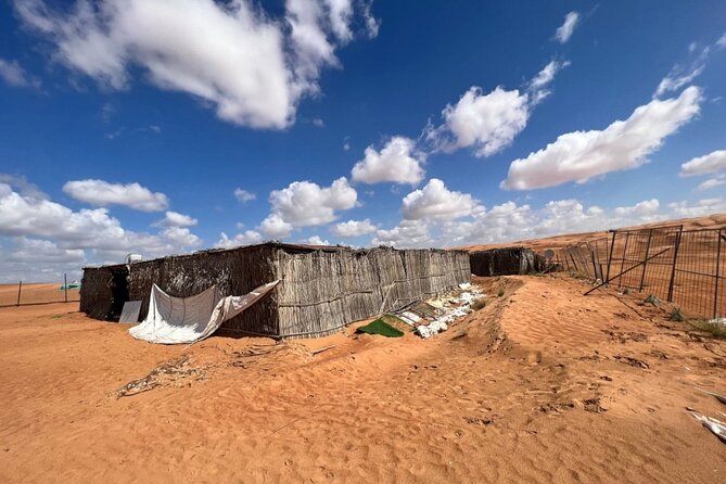 Private 2 Days 1 Night Wahiba Sands Desert and Wadi Bani Khalid Tour - Two hours at Wadi Bani Khalid