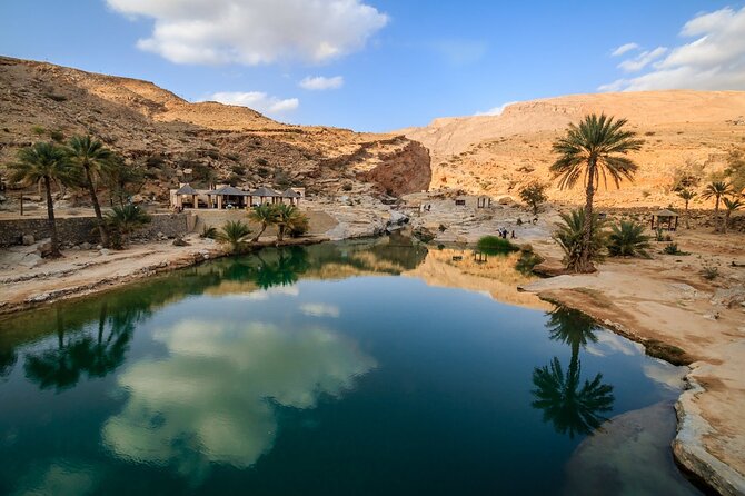 Private 2 Days Arabian Desert with Over Night Tour - Ibra and Al Munisifeh: Oman’s old mudbrick quarter