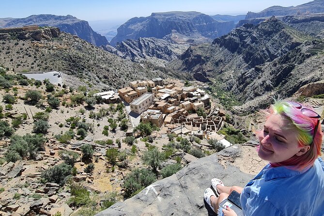 Private Day-Tour in Nizwa and Jebel Akhdar - Nizwa Souq: a market beside the castle