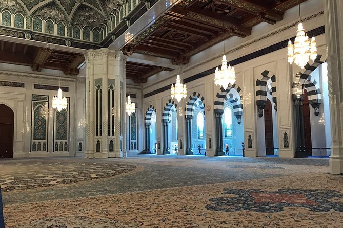 Private Day Trip to Grand Mosque & Wahiba Sands - Is $178 per person good value?