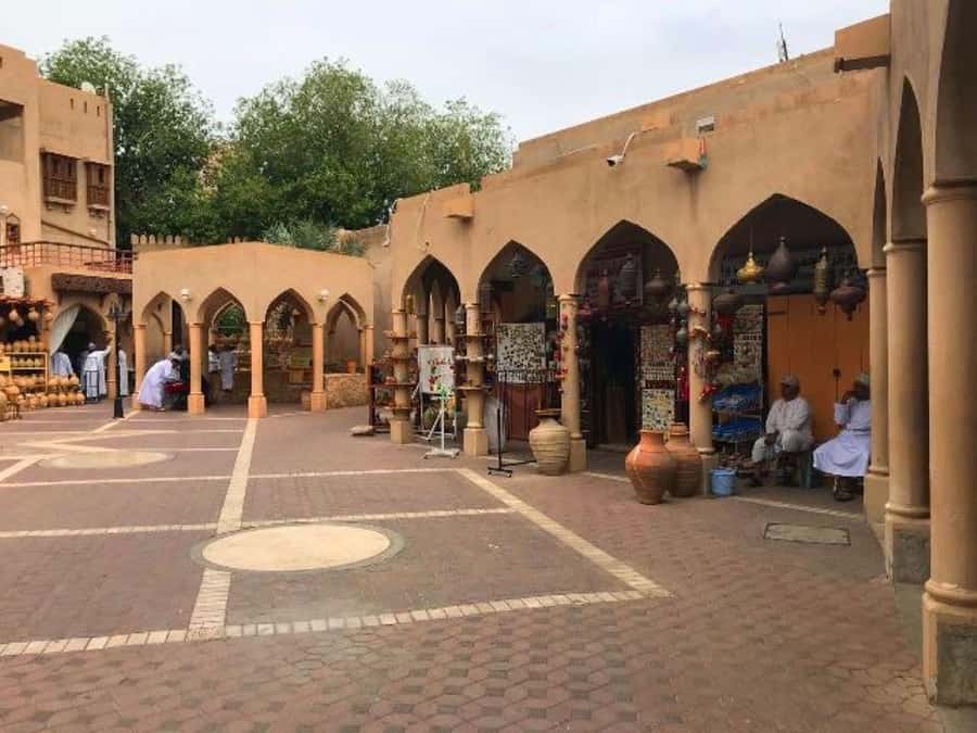 Private Day Trip to Nizwa, Jabal Akhdar, Birkat Al Moz - Leaving Muscat for Nizwa
