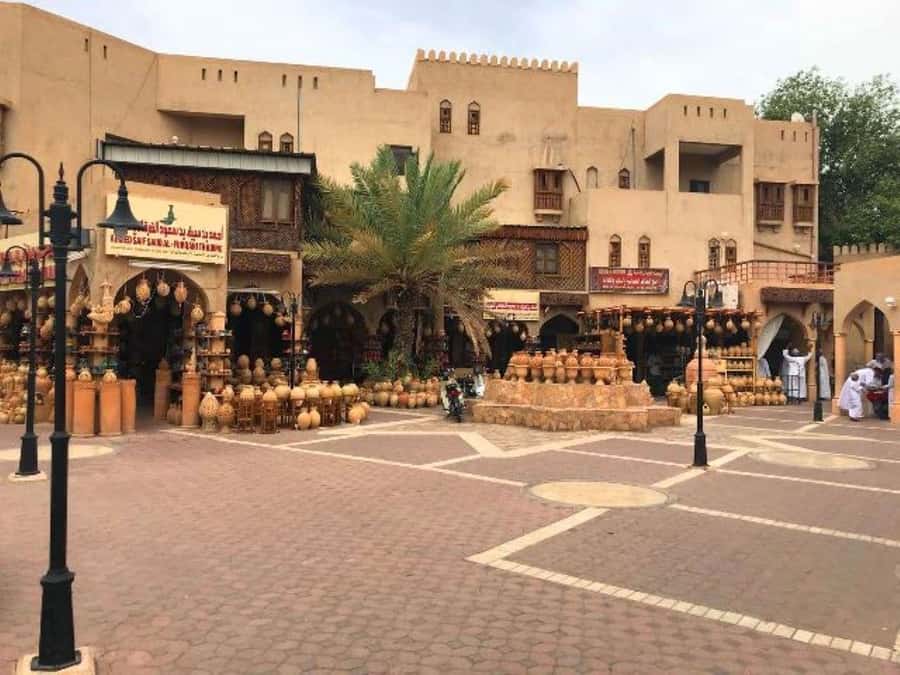 Private Day Trip to Nizwa, Jabal Akhdar, Birkat Al Moz - Nizwa Souq: Omani Food, Craft, and Friday Animals