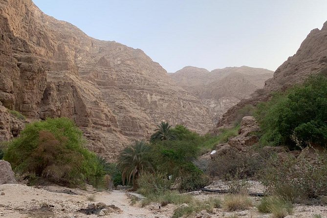 Private Day Trip to Wadi Shab, Fins Beach & Bimmah Sinkhole - What this Muscat day trip is really like
