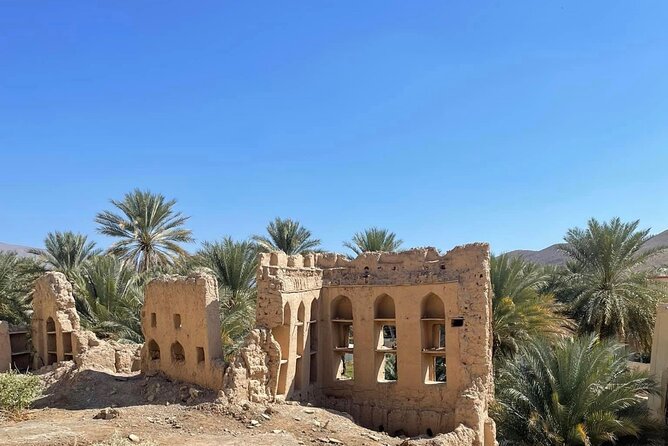 Private Explore Oman Grand Canyon, Jebel Shams and Nizwa - Al Hamra and the mountain villages