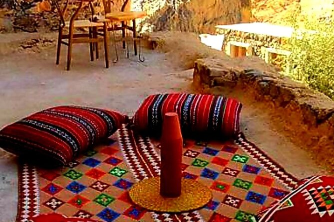 Private Full Day Birkat Al Mouz and Al Suwara Village Tour - Climbing into Jebel Akhdar, the Green Mountain