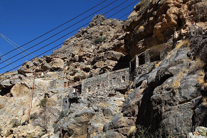 Private Full Day Birkat Al Mouz and Al Suwara Village Tour - Is $174 a fair price?