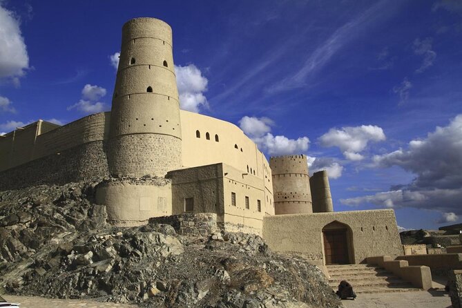 Private Full Day Nizwa Fort Nizwa Souq Bahla Fort Jabreen Castle - Nizwa Fort: Oman’s Military Stronghold
