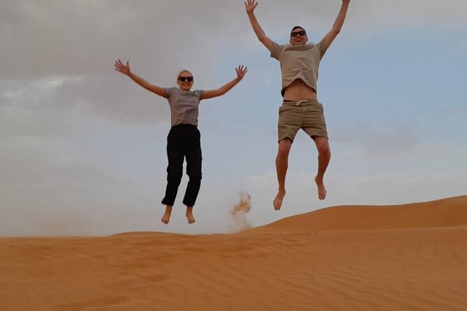 Private Full Day Wadi Bani Khalid With Watching Desert Sunset - Optional camel ride and the Wahiba sunset