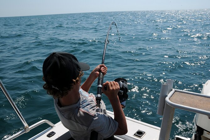 Private Game Fishing Trip with Sightseeing in Muscat - Switching to Light Tackle