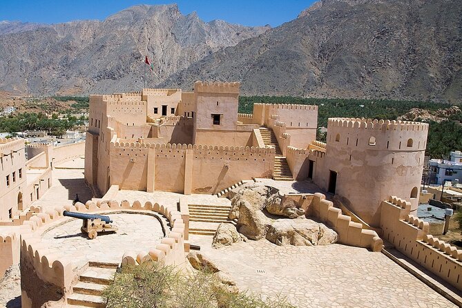 Private Half-Day Tour to Grand Mosque-Nakhal Fort and Hotspring - Inside the Sultan Qaboos Grand Mosque