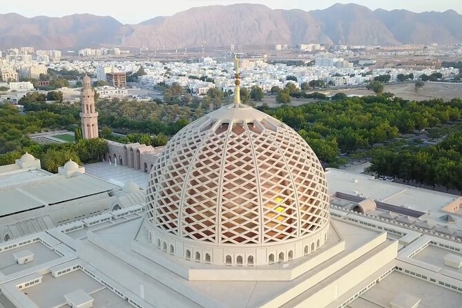 Private Half-Day Tour to Grand Mosque-Nakhal Fort and Hotspring - Is $109.80 per person fair value?