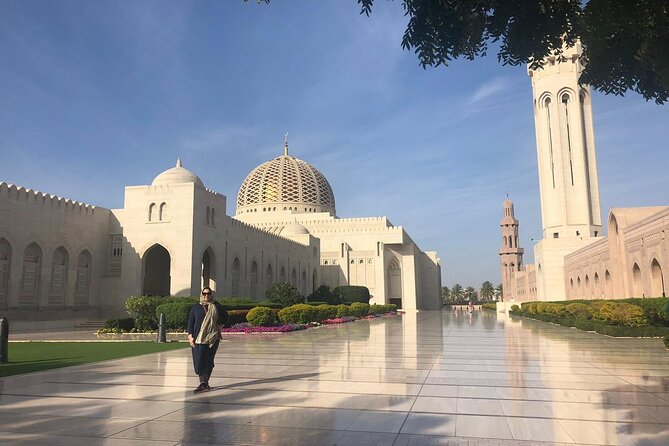 Private Muscat City Tour - 4 Hours Tour - Al Mirani Fort and the harbor defenses