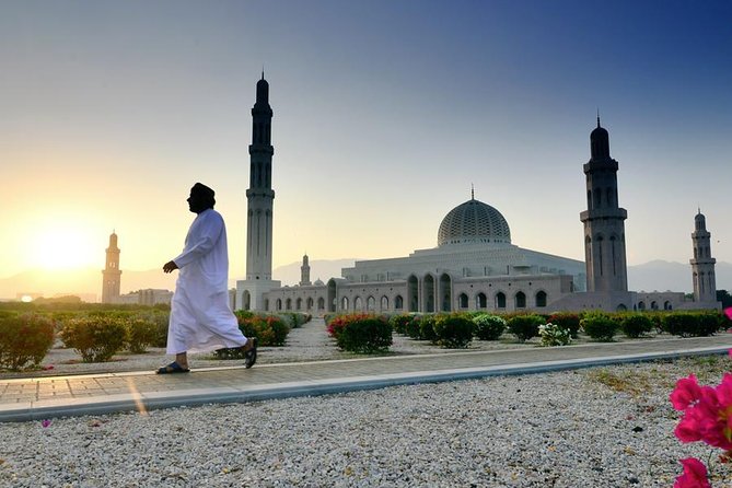 Private-Muscat City tour (Half Day) - Dress, weather, and practical limits