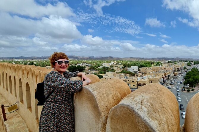 Private Nizwa - Al Hamra Old Village - Misfah Al Arbyeen - Full Day Tour - Misfah Al Abriyeen: Follow the falaj paths