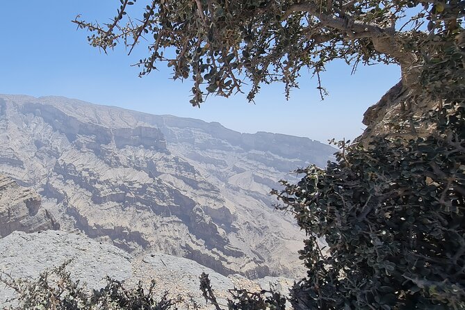Private Overnight Nizwa & Jebel Akhdar Tour from Muscat - Jebel Shams and the Grand Canyon of Oman
