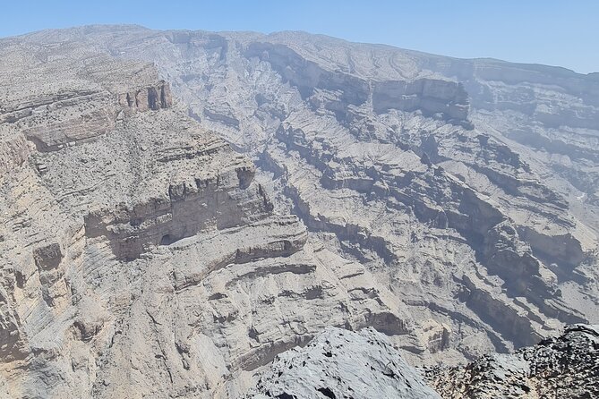 Private Overnight Nizwa & Jebel Akhdar Tour from Muscat - Birkat Al Mouz and the Al Kattmyn falaj
