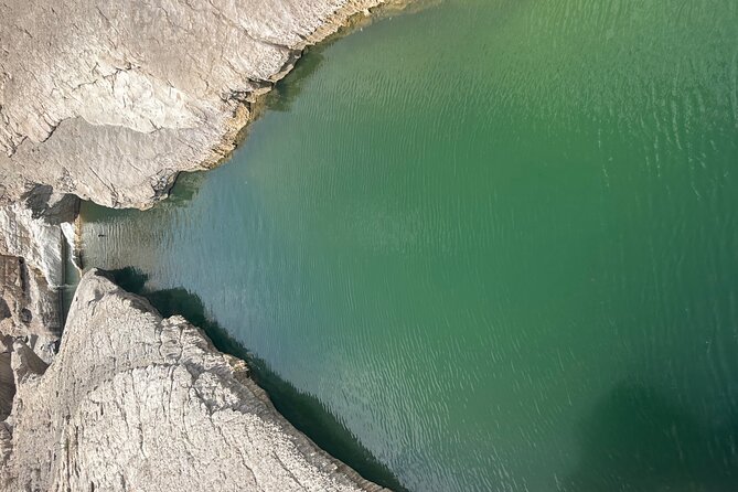 Private Safari tour and Wadi in 4x4 with a local guide - What the local guide adds
