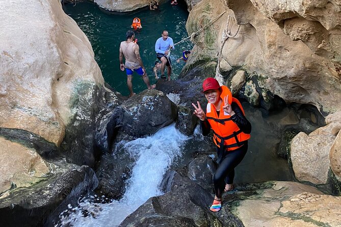 Private Tour Wadi Shab & Sinkhole Tour – Swim, Hike & Explore - Leaving Muscat for Wadi Shab