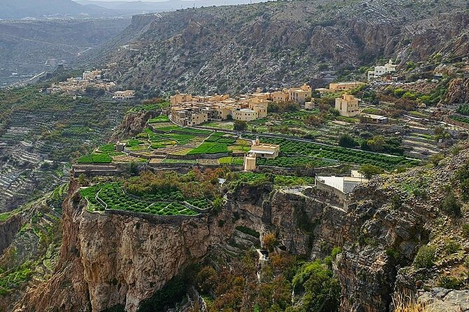 Private Transfer from Muscat to Jebel Akhdar - How this compares with a sightseeing day