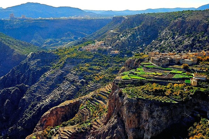 Private Transfer from Muscat to Jebel Akhdar by 4WD Car - The ride in a private 4WD car
