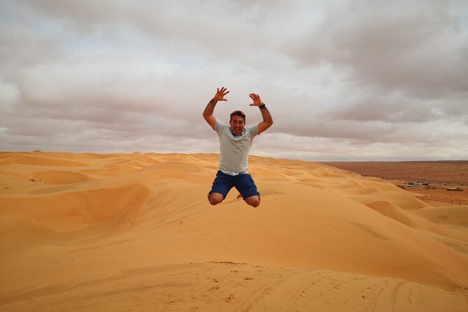 Private Wahiba Sand Desert and Wadi Hawar - Full Day Tours - Booking, weather, and cancellation details