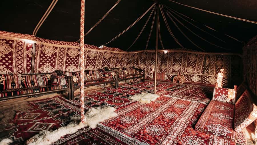 Salalah: Bedouin Tent Night Stay in Desert + Sunset Safari - Sunrise, breakfast, and the road back