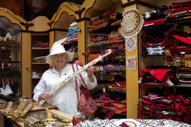 Salalah City Tour :Salalah Tours - Gold Souk and Haffah Souk: the tour’s most atmospheric hour
