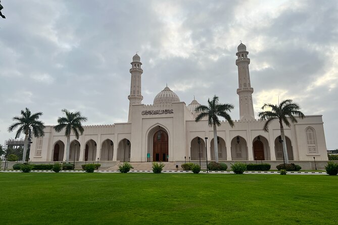 Salalah City Tour with History, Culture, Souq Shopping, Halwa - Why this Salalah tour works well in four hours