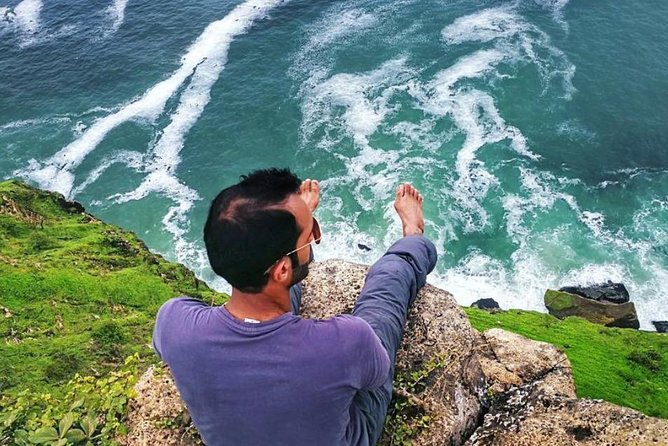 Salalah White Beaches & Panoramic Views of sea (Full Day Tour) - Lunch in a natural setting