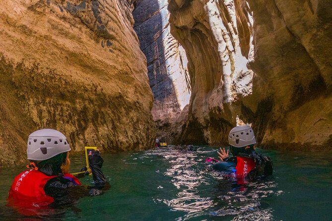 Shared Guided Canyoneering Experience in Snake Canyon of Oman - Gear, shoes, and the cold-water question