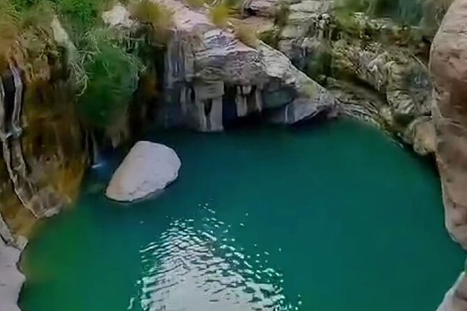 Sinkhole, Fins & Wadi Tiwi Explorer: Swim, Hike & Scenic Views - Fins Beach and the final coastal light