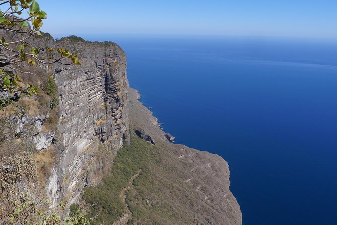 Splendours of Far West Coast - beaches, cliffs, panoramic views - Key points at a glance