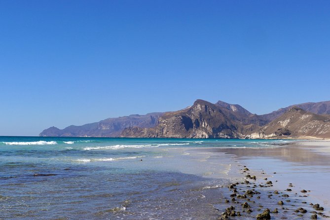 Splendours of Far West Coast - beaches, cliffs, panoramic views - Leaving Salalah for Al Mughsail Beach