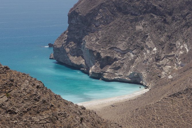 Splendours of Far West Coast - beaches, cliffs, panoramic views - Rakhyut Beach gives the day room to breathe