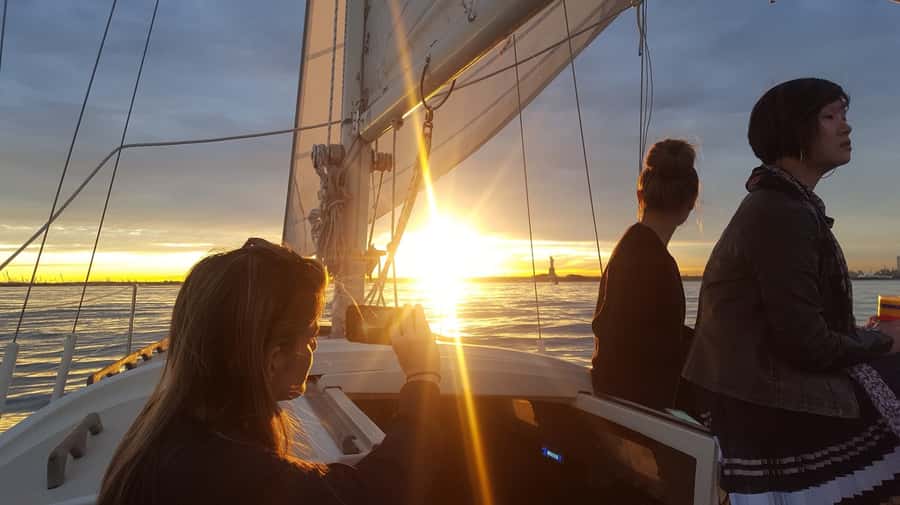 Sunset Dhow Cruise - Leaving Marina Bandar Rawdha
