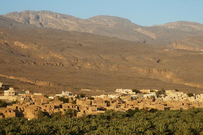 The Oman Essentials Tour with Fully Live Guided Tour - 5 Days / 4 Nights - The coastal road to Wadi Shab and Sur