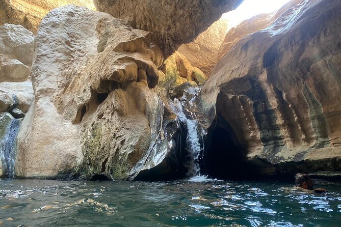 Visit wadishab full day from Musact - What the $180 price really covers
