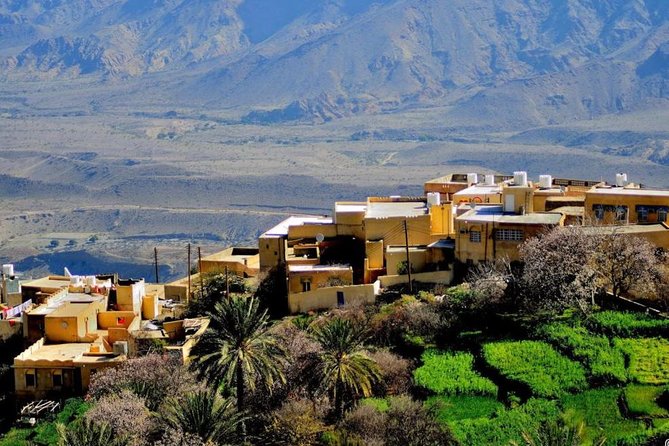 Wadi Abyadh and Wekan Village (Day trip) 4WD :Muscat Tours - What the strongest praise tells you