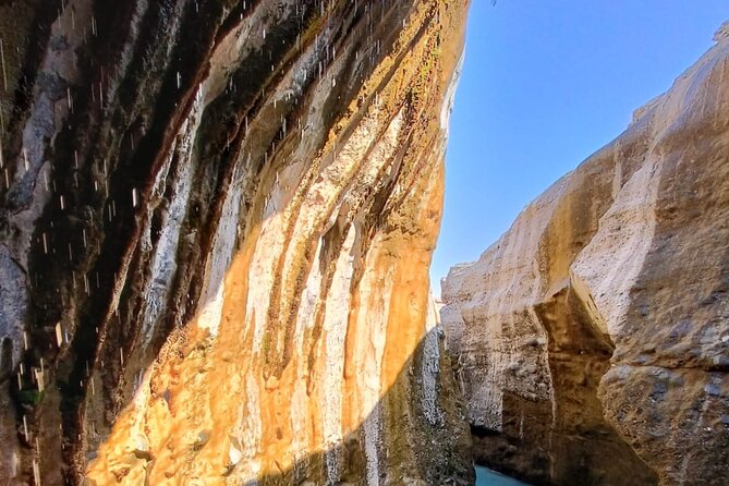Wadi Alhoqain Thrill Seeker's Oasis - White Sands adds desert driving to the route