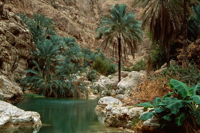 Wadi Shab and Bimmah Sinkhole Group Full Day Tour - A short stop at Bimmah Sinkhole