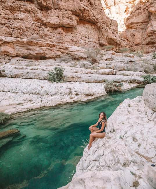 wadi shab and bimmah sinkhole tour from muscat - Reaching the clear water in under 30 minutes