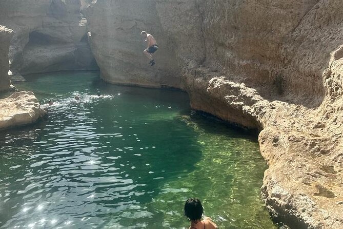 Wadi Shab Expedition - Who will enjoy this Oman day trip?