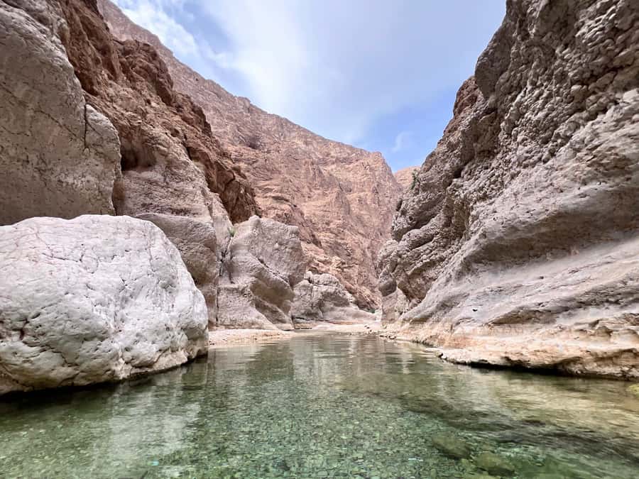 Wadi Shab & Wadi Tiwi : Guided Adventure (Customer Own Car) - The difficult approach to Wadi Mibam