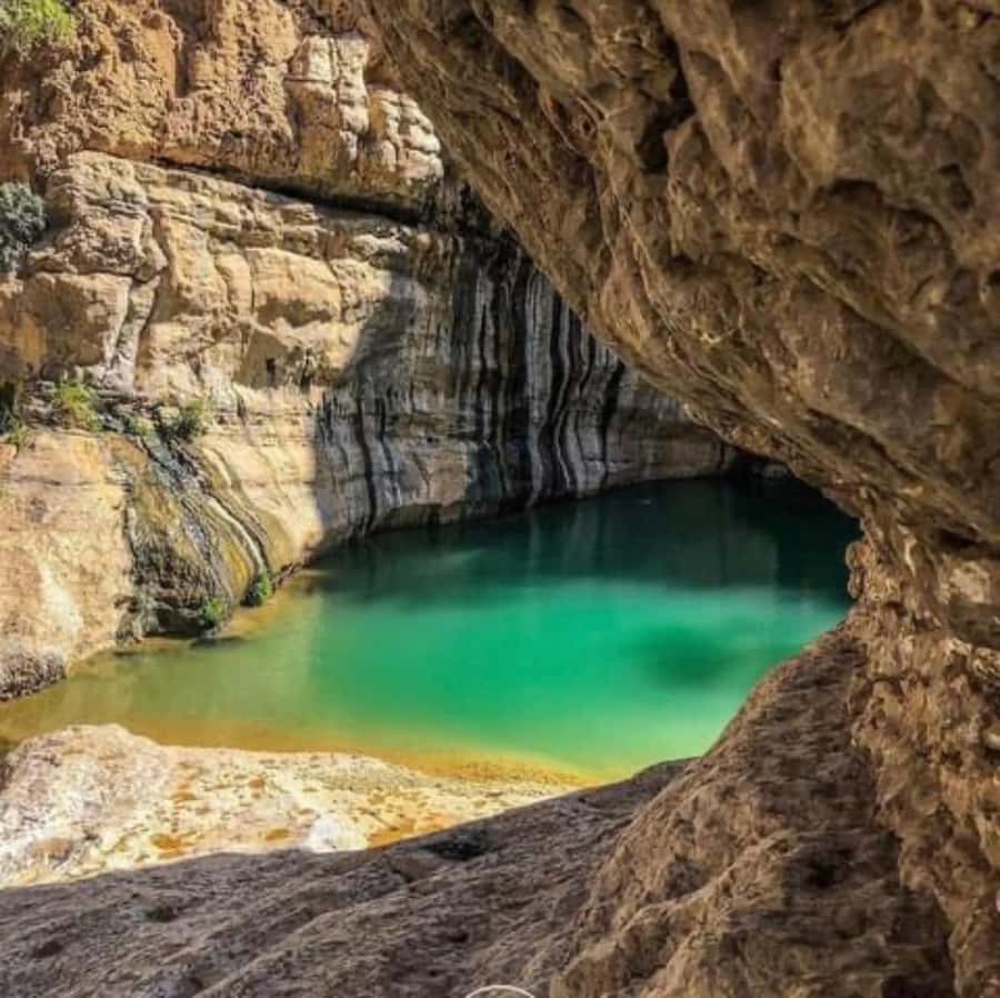 Wahiba Desert Safari Adventure , Swimm in Wadi Bani Khalid - What to bring for the day