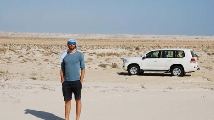 Wahiba Sand and Wadi Bani Khalid Guided Group Tour - The guides can shape the entire day
