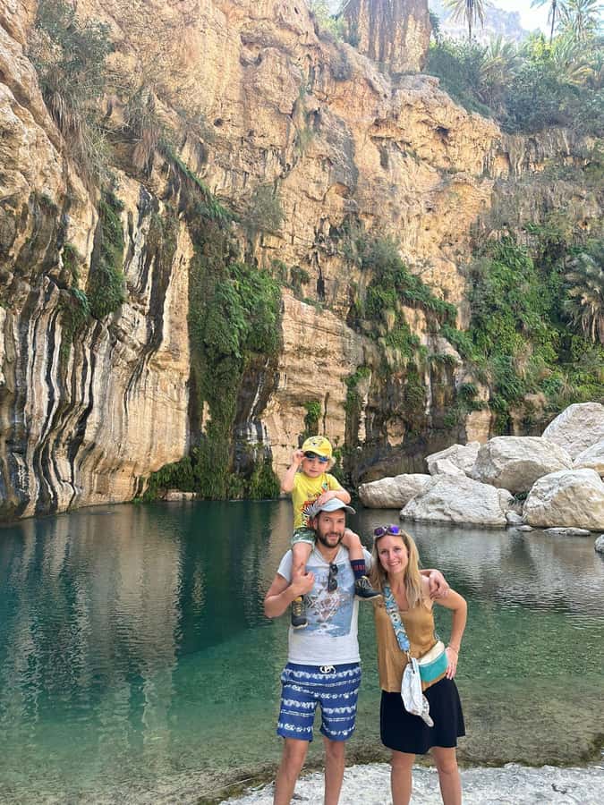Wahiba Sand and Wadi Bani Khalid Guided Group Tour - Comfort, packing, and who should book